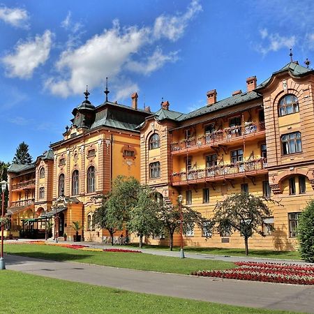 Penzion Fistra Frickovce Экстерьер фото